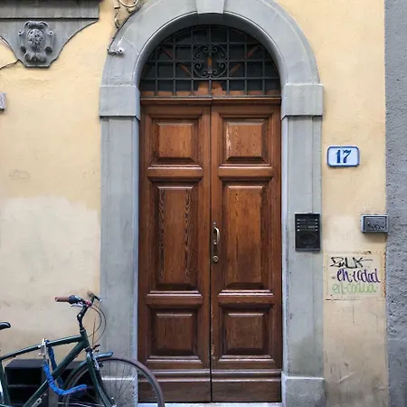 Tiny Pitti * Florence